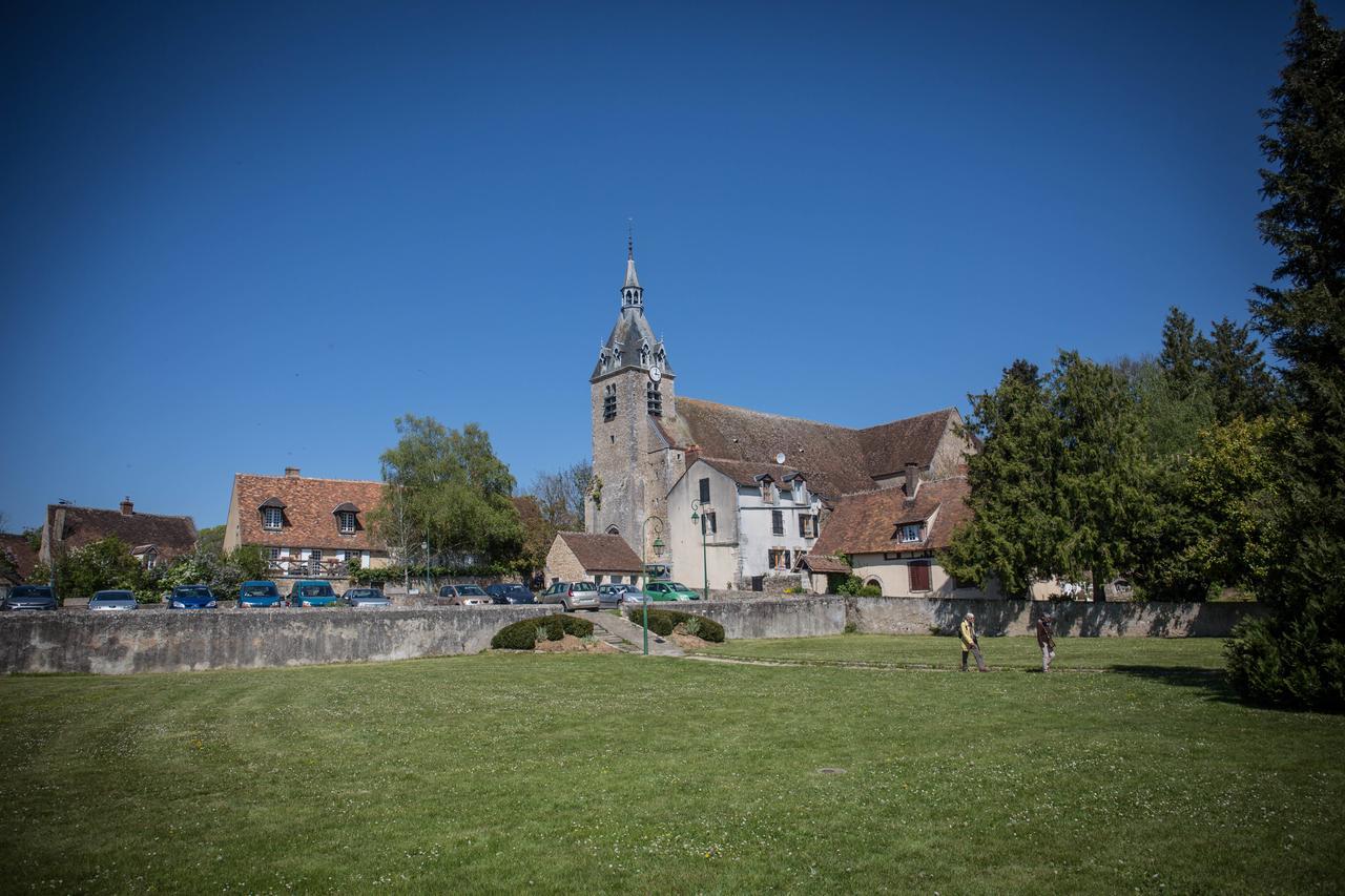 فندق Le Sauvage Château-Renard المظهر الخارجي الصورة
